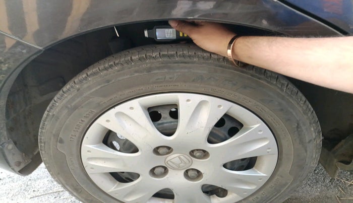 2015 Honda Amaze 1.2L I-VTEC S, Petrol, Manual, 95,696 km, tyre