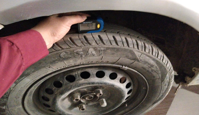 2014 Honda Amaze 1.2L I-VTEC S AT, Petrol, Automatic, 1,56,895 km, tyre