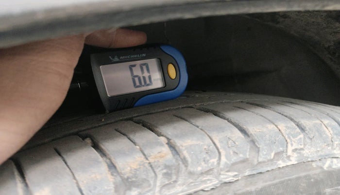 2019 Maruti Ciaz ALPHA 1.5 SHVS PETROL, Petrol, Manual, 1,03,238 km, tyre