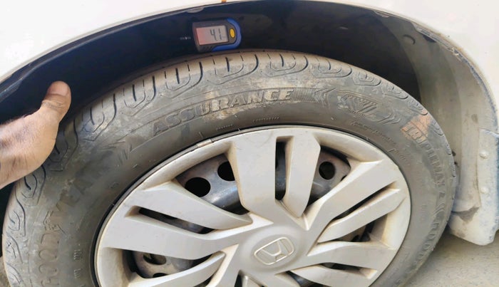 2014 Honda City 1.5L I-DTEC E, Diesel, Manual, 1,89,844 km, tyre