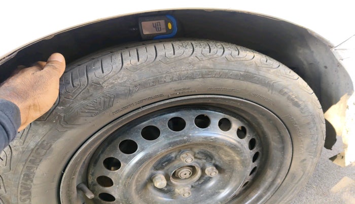 2014 Honda City 1.5L I-DTEC E, Diesel, Manual, 1,89,844 km, tyre