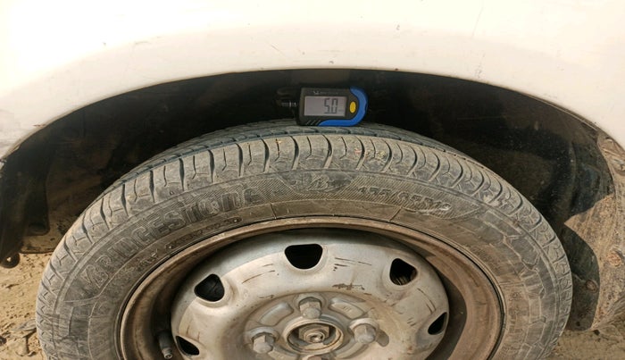 2012 Maruti Alto K10 LXI, Petrol, Manual, 70,623 km, tyre