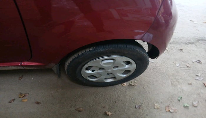 2016 Tata Nano TWIST XTA, Petrol, Automatic, 60,662 km, tyre