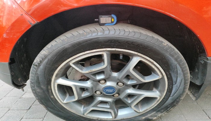 2017 Ford Ecosport TITANIUM 1.5L DIESEL, Diesel, Manual, 1,49,067 km, tyre