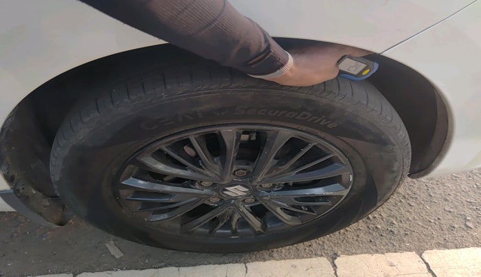 2019 Maruti Ertiga VXI CNG, Petrol, Manual, 1,14,108 km, tyre