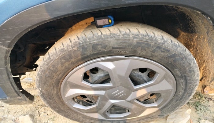 2017 Maruti Vitara Brezza VDI (O), Diesel, Manual, 82,981 km, tyre