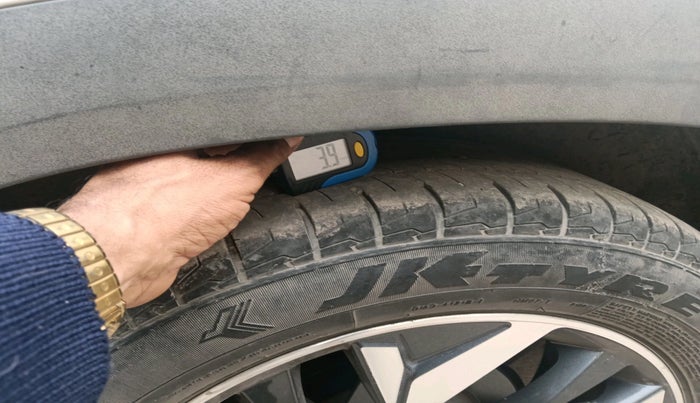 2022 Hyundai Creta SX (O) AT 1.5 DIESEL, Diesel, Automatic, 52,697 km, tyre