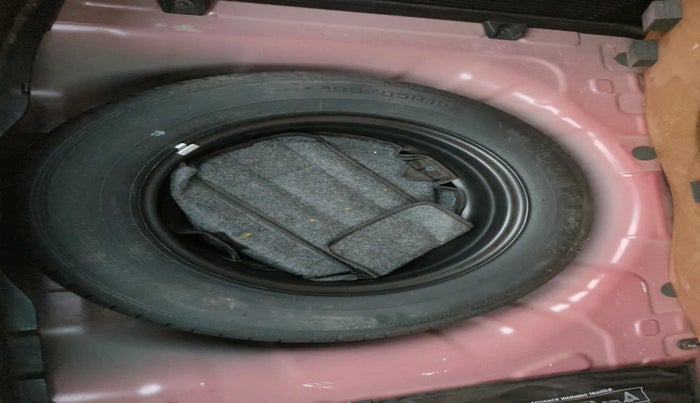 2020 KIA SONET HTK PLUS 1.2, Petrol, Manual, 13,371 km, tyre