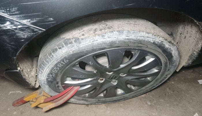 2017 Maruti Baleno ALPHA DIESEL 1.3, Diesel, Manual, 1,70,331 km, tyre