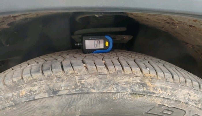 2019 Tata Harrier XT 2.0L KRYOTEC DARK EDITION, Diesel, Manual, 74,290 km, tyre