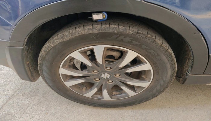 2019 Maruti S Cross ALPHA 1.3, Diesel, Manual, 94,000 km, tyre