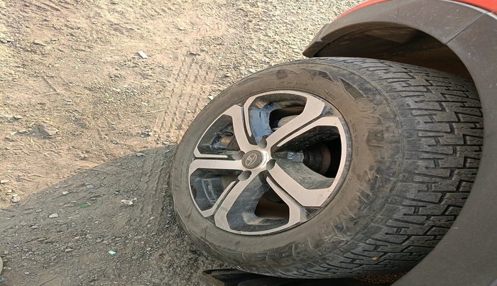 2021 Tata NEXON XZ PLUS (O) PETROL, Petrol, Manual, 63,051 km, tyre