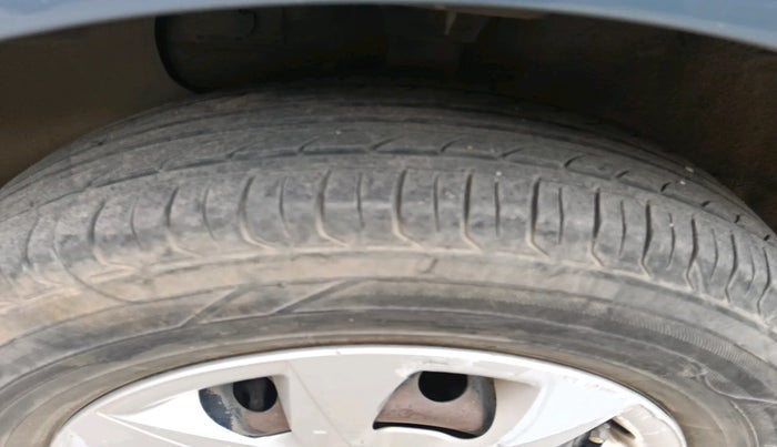 2015 Hyundai Elite i20 MAGNA 1.2, Petrol, Manual, 85,000 km, tyre