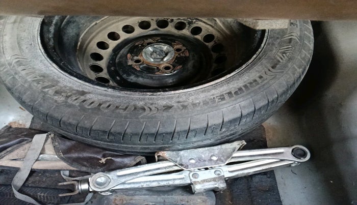 2014 Honda City 1.5L I-VTEC SV CVT, Petrol, Automatic, 94,372 km, tyre