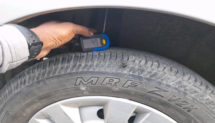 2016 Maruti Swift Dzire LXI, Petrol, Manual, 45,626 km, tyre