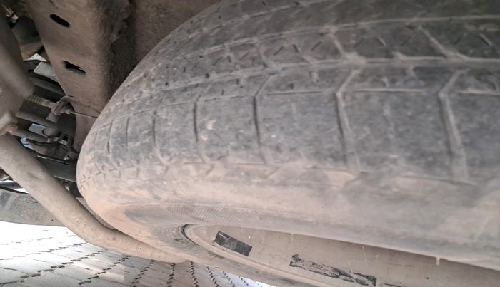 2012 Mahindra XUV500 W8, Diesel, Manual, 1,04,447 km, tyre