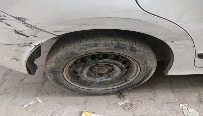 2015 Ford Figo Aspire AMBIENTE 1.5 DIESEL, Diesel, Manual, 1,18,814 km, tyre