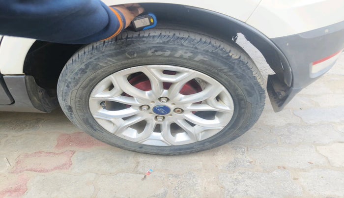 2014 Ford Ecosport TITANIUM 1.5L DIESEL, Diesel, Manual, 89,500 km, tyre