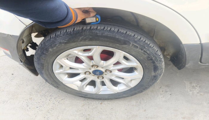 2014 Ford Ecosport TITANIUM 1.5L DIESEL, Diesel, Manual, 89,500 km, tyre