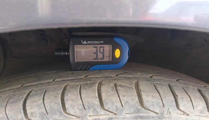 2015 Hyundai Grand i10 ASTA (O) 1.2 KAPPA VTVT, Petrol, Manual, 27,213 km, tyre