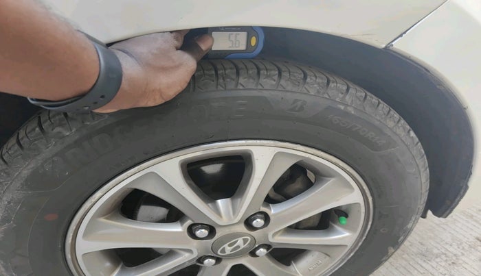 2015 Hyundai Grand i10 ASTA 1.1 CRDI, Diesel, Manual, 1,24,042 km, tyre