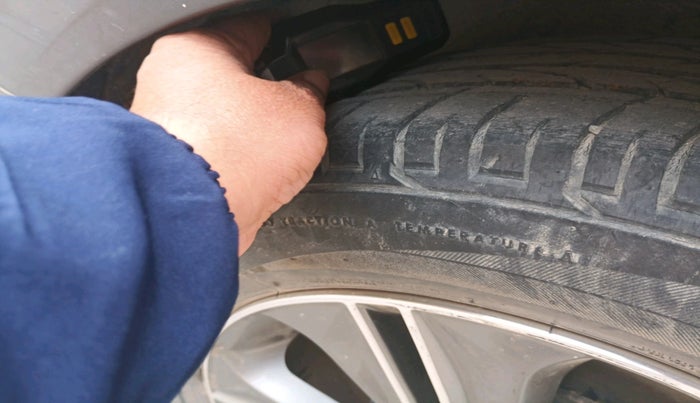 2016 Hyundai Creta SX PLUS AT 1.6 PETROL, Petrol, Automatic, 72,310 km, tyre