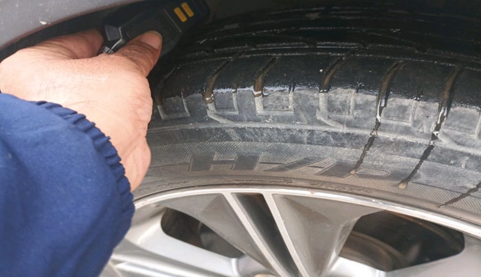 2016 Hyundai Creta SX PLUS AT 1.6 PETROL, Petrol, Automatic, 72,310 km, tyre