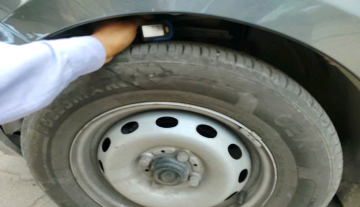 2023 Tata TIGOR XE PETROL, Petrol, Manual, 94,277 km, tyre