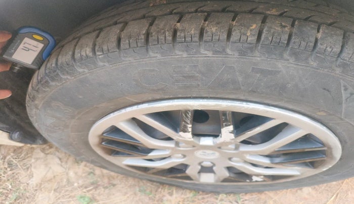 2013 Maruti Swift VXI, Petrol, Manual, 1,10,735 km, tyre