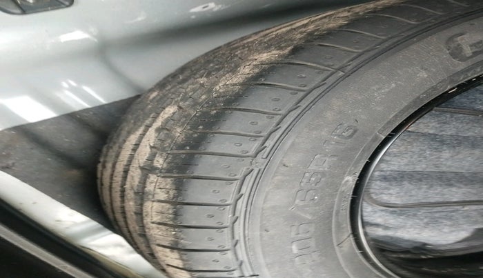 2023 KIA SELTOS  HTK PLUS 1.5 DIESEL IMT, Diesel, Manual, 32,893 km, tyre