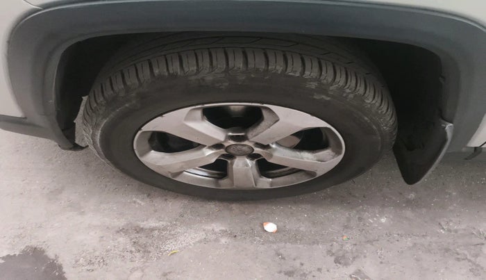 2017 Jeep Compass LIMITED 1.4 PETROL AT, Petrol, Automatic, 84,360 km, tyre