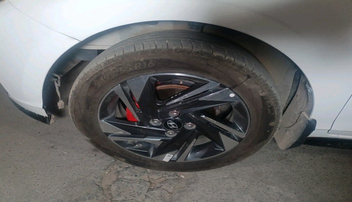 2022 Hyundai NEW I20 SPORTZ 1.2 MT, Petrol, Manual, 36,257 km, tyre