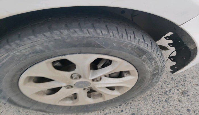 2015 Ford Figo Aspire TREND 1.5 DIESEL, Diesel, Manual, 1,57,625 km, tyre