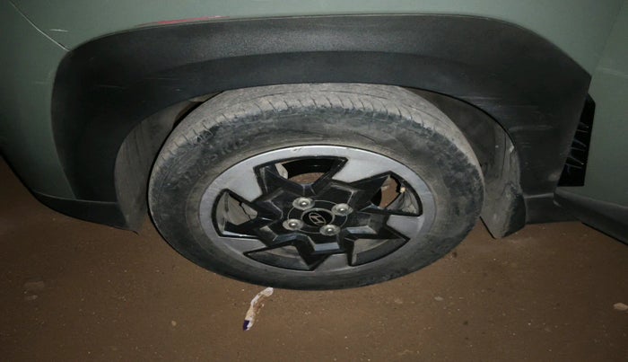 2023 Hyundai EXTER SX 1.2 CNG MT, Petrol, Manual, 36,617 km, tyre