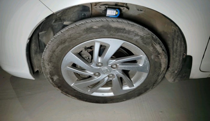 2021 Honda Jazz 1.2L I-VTEC V CVT, Petrol, Automatic, 54,699 km, tyre