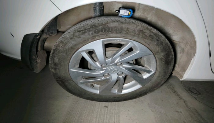 2021 Honda Jazz 1.2L I-VTEC V CVT, Petrol, Automatic, 54,699 km, tyre