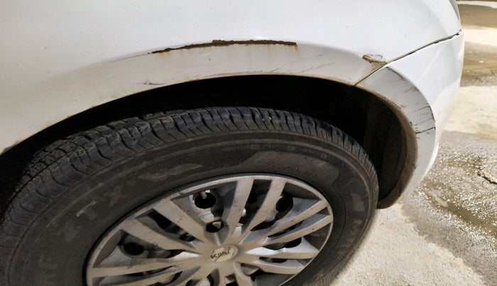 2016 Maruti Swift Dzire TOUR DIESEL, Diesel, Manual, 1,41,956 km, tyre