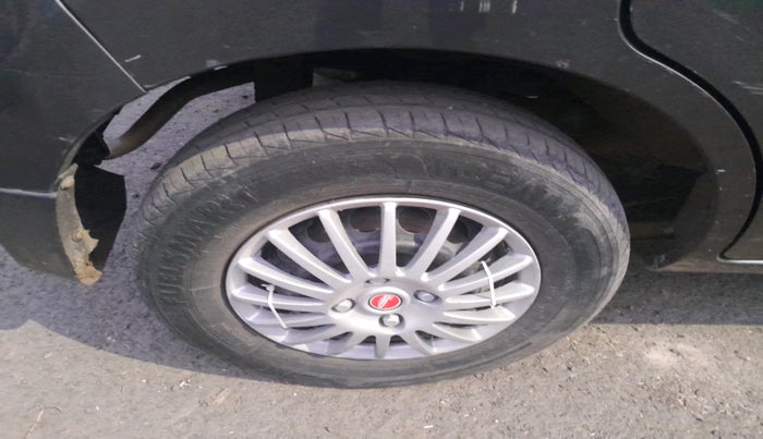 2019 Maruti Alto VXI, Petrol, Manual, 45,752 km, tyre