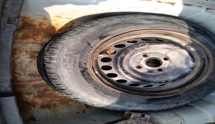 2020 Hyundai AURA S 1.2 CRDI, Diesel, Manual, 1,20,193 km, tyre