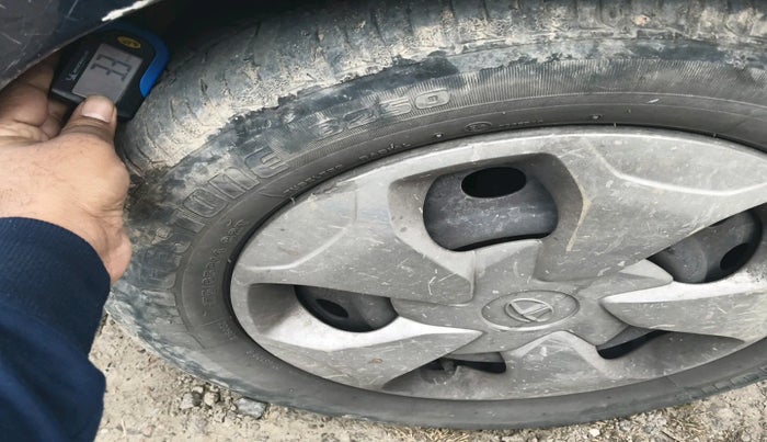 2021 Tata Tiago XT PETROL, Petrol, Manual, 36,369 km, tyre