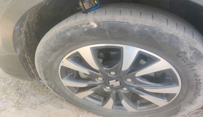 2018 Maruti S Cross ZETA 1.3, Diesel, Manual, 77,394 km, tyre