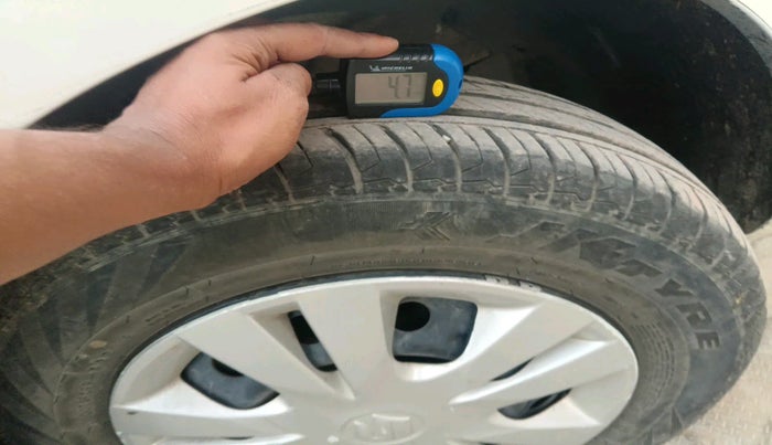 2018 Maruti Swift VDI, Diesel, Manual, 1,49,227 km, tyre