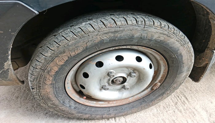 2012 Maruti Alto LXI, Petrol, Manual, 53,891 km, tyre