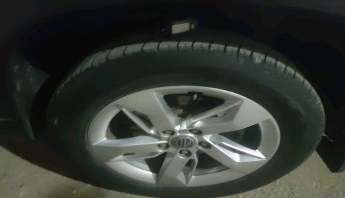 2020 MG HECTOR SUPER 2.0 DIESEL, Diesel, Manual, 66,364 km, tyre