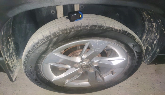 2020 MG HECTOR SUPER 2.0 DIESEL, Diesel, Manual, 66,364 km, tyre