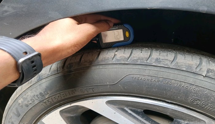 2024 Hyundai AURA SX 1.2 CNG, Petrol, Manual, 42,969 km, tyre