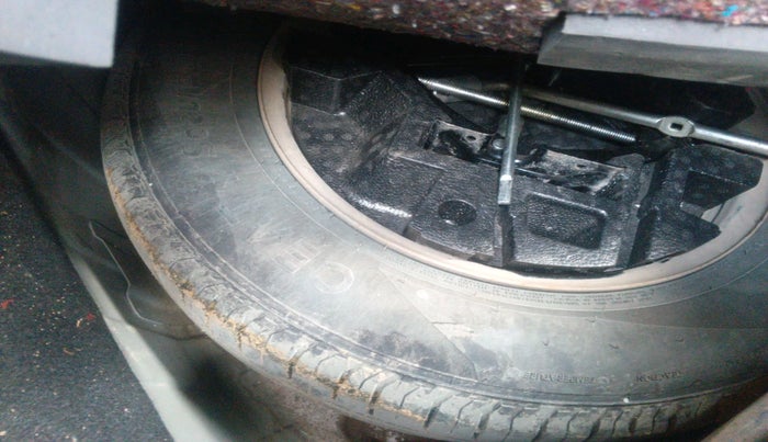 2022 Tata PUNCH ADVENTURE MT, Petrol, Manual, 35,706 km, tyre