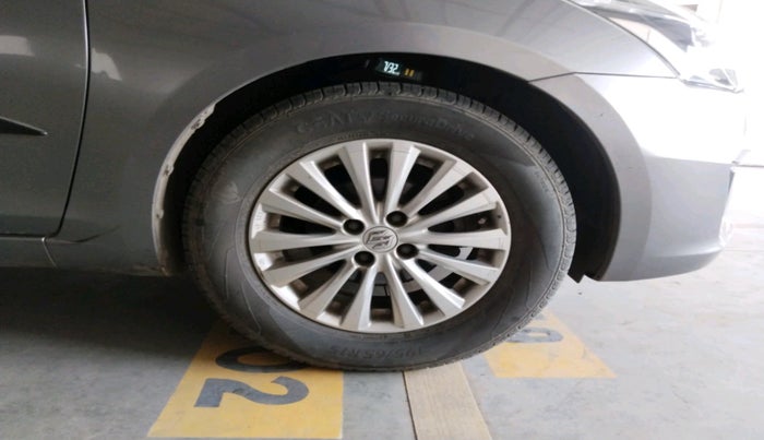 2014 Maruti Ciaz ZXI, Petrol, Manual, 97,213 km, tyre