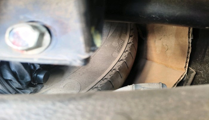 2014 Maruti Wagon R 1.0 LXI CNG, Petrol, Manual, 1,59,314 km, tyre