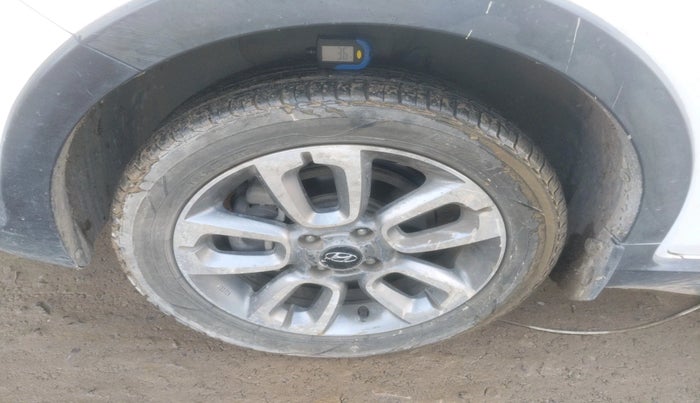 2016 Hyundai i20 Active 1.2 SX, Petrol, Manual, 90,580 km, tyre